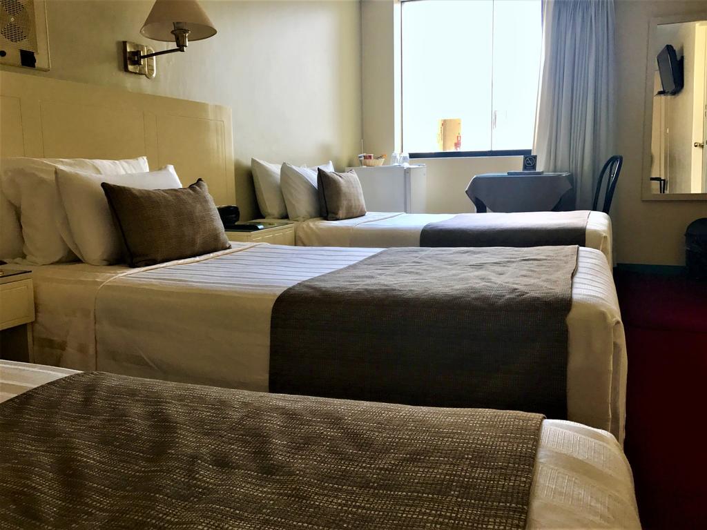 Embajadores Hotel ليما المظهر الخارجي الصورة